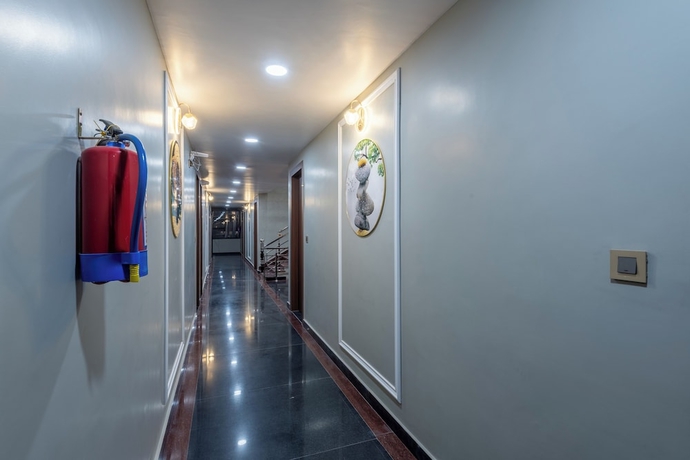 Imagen de los interiores del Hotel Purple Dot Haridwar. Foto 13