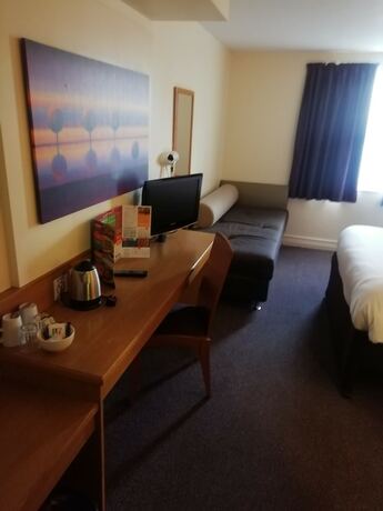 Imagen general del Hotel Purple Roomz. Foto 10