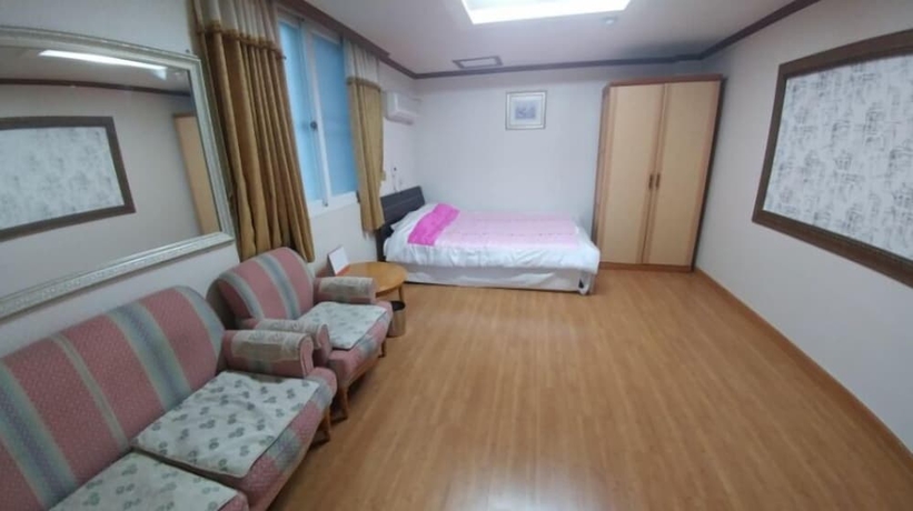 Imagen de la habitación del Hotel Purunsan Youth-tel. Foto 6