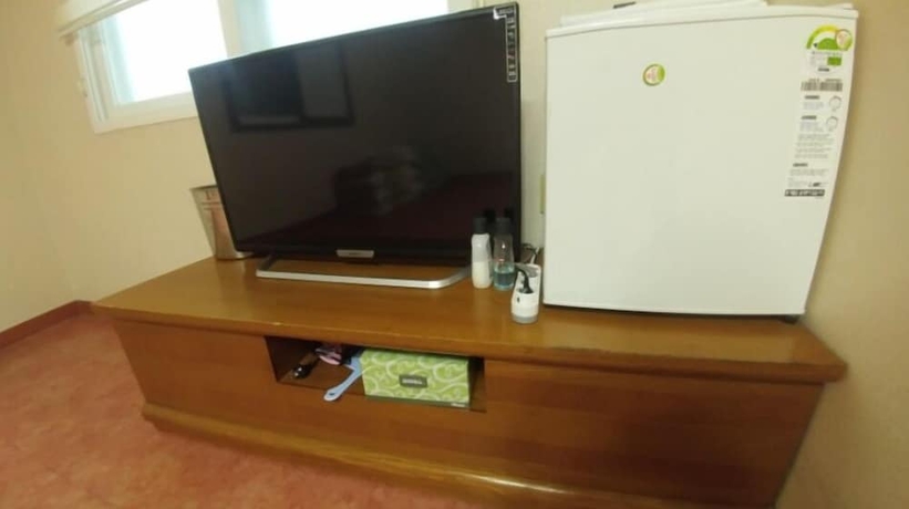 Imagen de la habitación del Hotel Purunsan Youth-tel. Foto 10