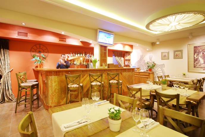 Imagen del bar/restaurante del Hotel Pushka Inn. Foto 4