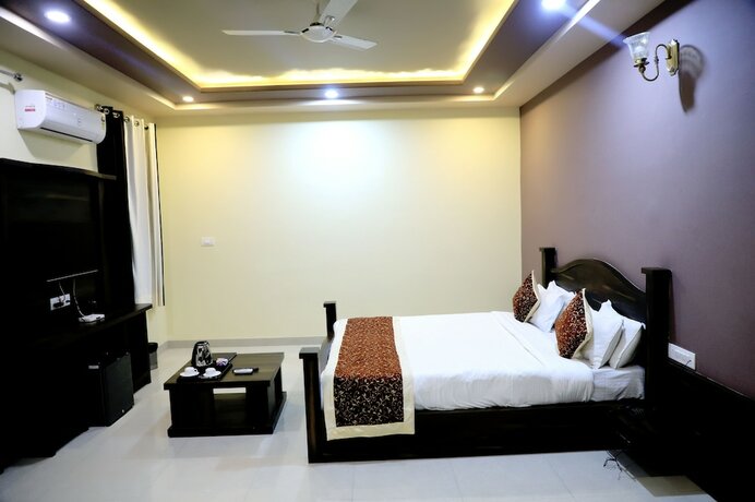 Imagen de la habitación del Hotel Pushkar Legacy. Foto 21