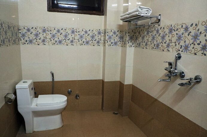 Imagen de la habitación del Hotel Pushkar Legacy. Foto 29