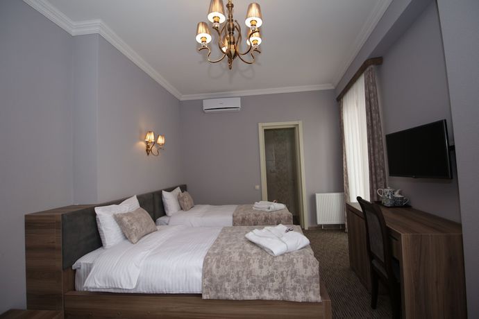 Imagen de la habitación del Hotel Pushkin, Tbilisi. Foto 7