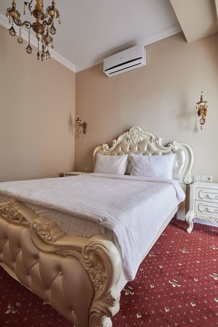 Imagen de la habitación del Hotel Pushkin, Tbilisi. Foto 9