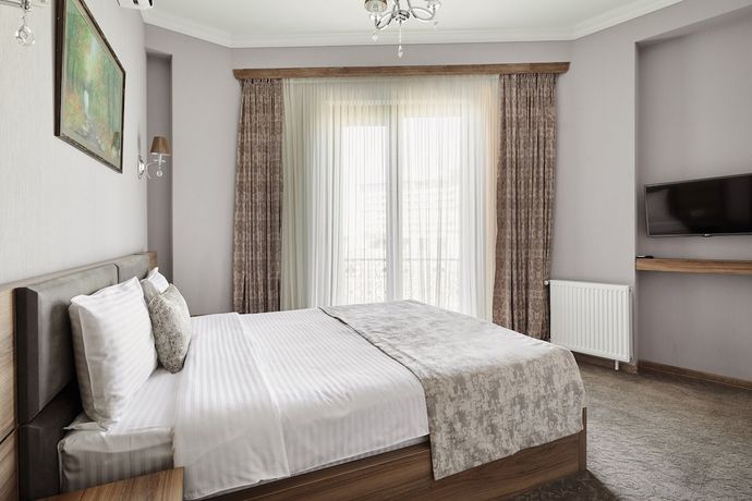 Imagen de la habitación del Hotel Pushkin, Tbilisi. Foto 16