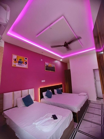 Imagen general del Hotel Pushpanjali Grand Inn. Foto 1