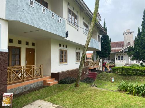 Imagen general del Hotel Puspa Sari. Foto 9