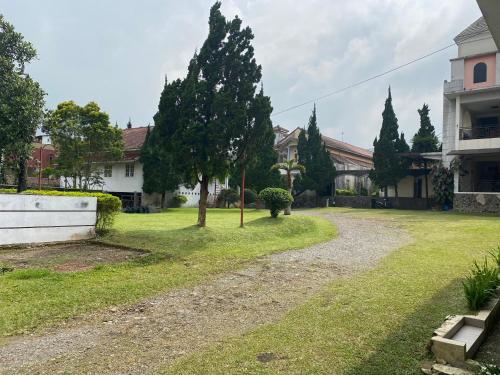 Imagen general del Hotel Puspa Sari. Foto 12