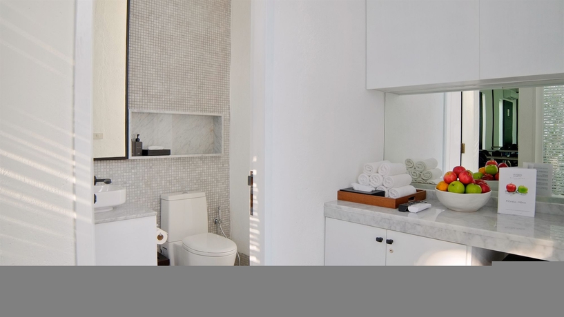 Imagen de los interiores del Hotel Putahracsa Hua Hin. Foto 9