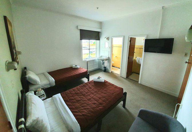 Imagen de la habitación del Hotel Putaruru. Foto 2