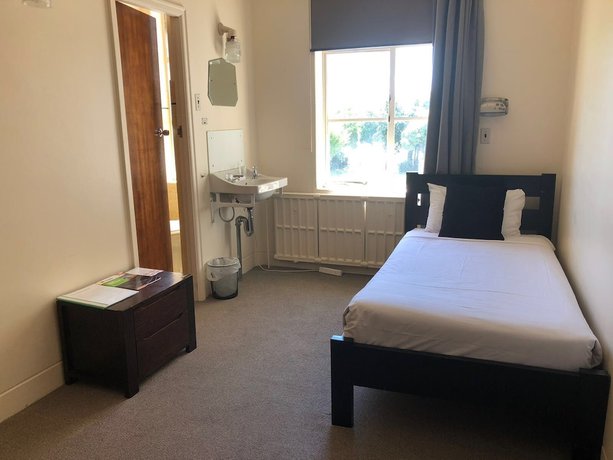 Imagen de la habitación del Hotel Putaruru. Foto 4