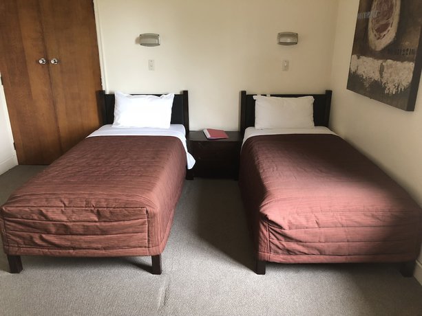 Imagen de la habitación del Hotel Putaruru. Foto 10
