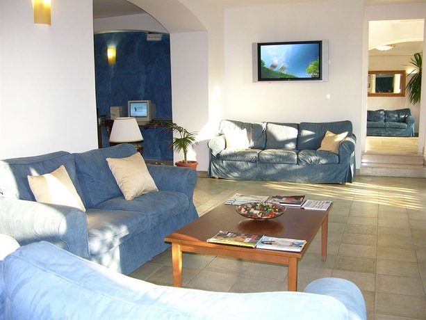 Imagen de los interiores del Hotel Puteoli Palace. Foto 7