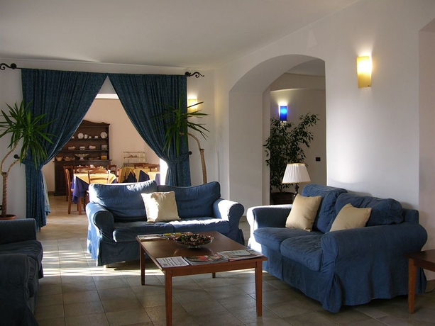 Imagen de los interiores del Hotel Puteoli Palace. Foto 9