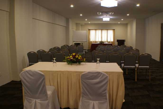 Imagen del bar/restaurante del Hotel Puteri Garden. Foto 7