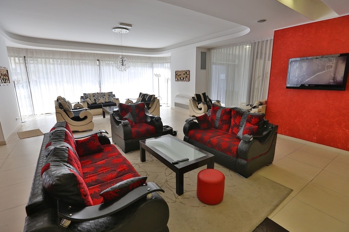 Imagen de los interiores del Hotel Putnik. Foto 18