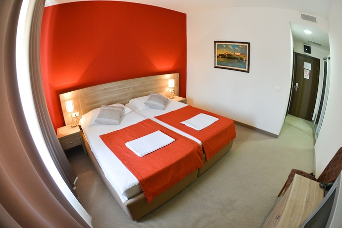 Imagen de la habitación del Hotel Putnik. Foto 14