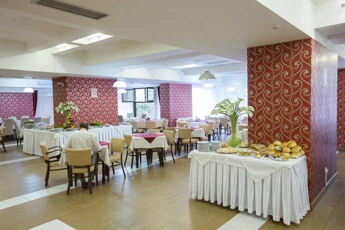 Imagen del bar/restaurante del Hotel Putnik. Foto 4