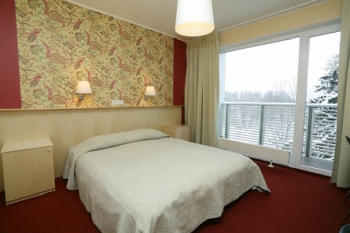Imagen de la habitación del Hotel P&uuml;haj&auml;rve Spa Y Holiday Resort. Foto 4