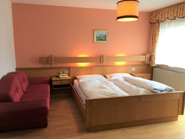 Imagen de la habitación del Hotel Pütia. Foto 15