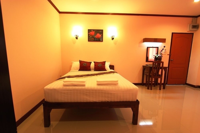 Imagen de la habitación del Hotel Puwanon Place. Foto 7
