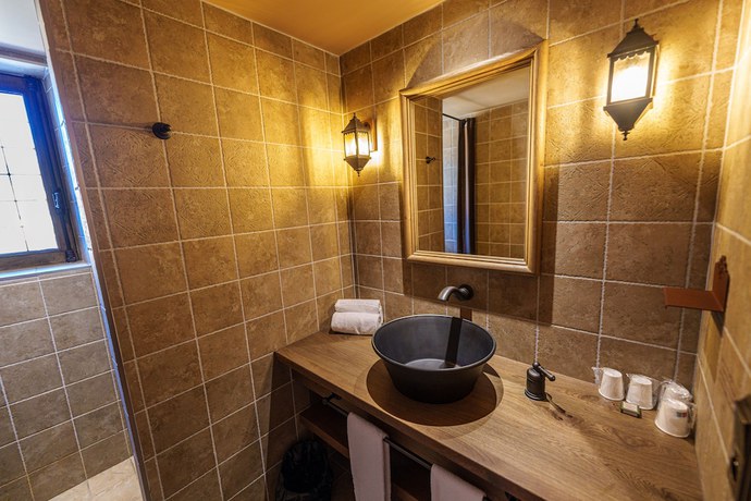 Imagen de la habitación del Hotel Puy Du Fou France - Les Iles De Clovis. Foto 17