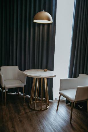 Imagen de los interiores del Hotel Pvl Suites. Foto 4