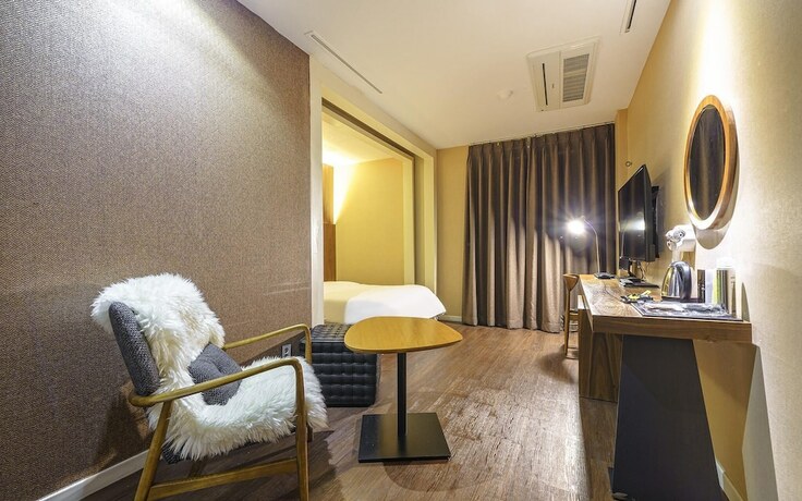 Imagen de la habitación del Hotel Pyeongchon Avenue 186. Foto 18