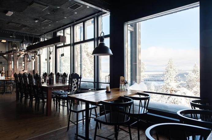 Imagen del bar/restaurante del Hotel Pyhatunturi. Foto 4