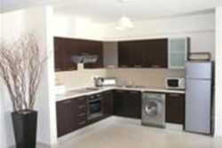 Imagen de la habitación del Hotel Pyla Village Apartments. Foto 2