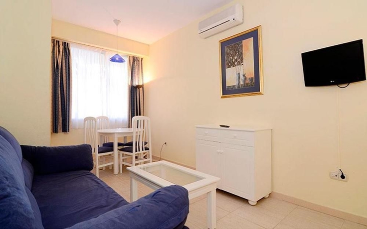 Imagen de la habitación del Hotel Pyr Fuengirola. Foto 6