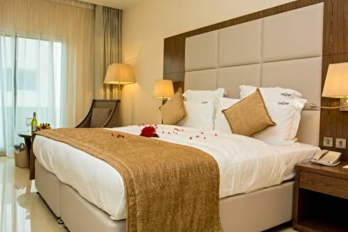 Imagen de la habitación del Hotel Pyramid Continental. Foto 2