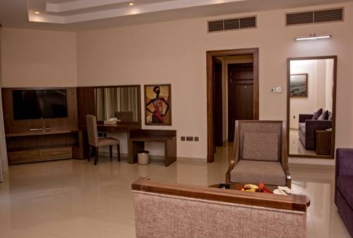 Imagen de la habitación del Hotel Pyramid Continental. Foto 7