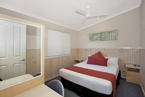 Imagen de la habitación del Hotel Pyramid Holiday Park. Foto 6