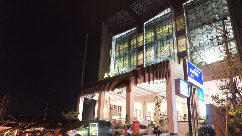 Imagen de la habitación del Hotel Pyramid Suites. Foto 11