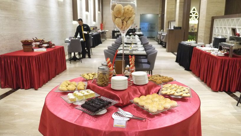 Imagen general del Hotel Pyramid Suites. Foto 3