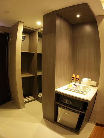 Imagen de los interiores del Hotel Pyramid Suites. Foto 16