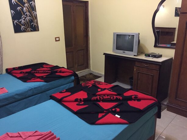 Imagen de la habitación del Hotel Pyramids Inn Motel. Foto 20