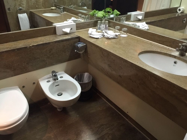 Imagen de la habitación del Hotel Pyramids Park Resort Cairo. Foto 7