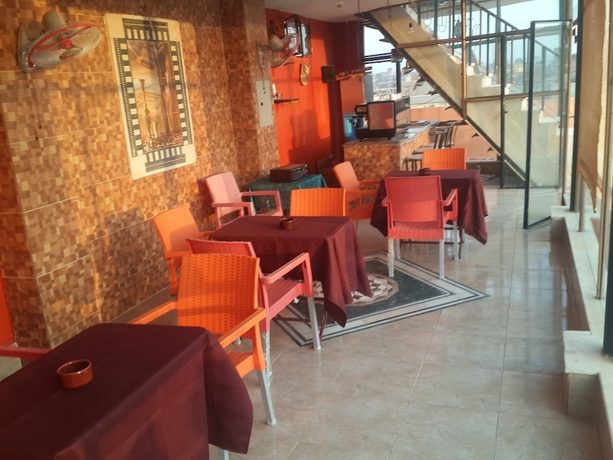 Imagen del bar/restaurante del Hotel Pyramids Plateau Inn. Foto 2