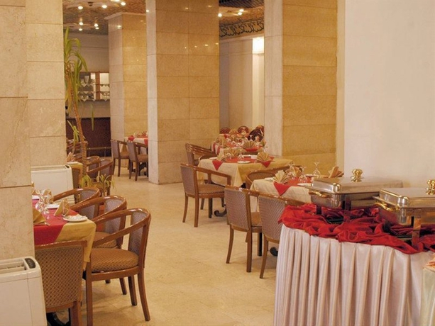 Imagen general del Hotel Pyramids Plaza Hotel. Foto 4