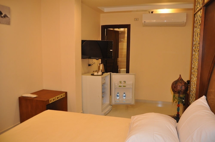 Imagen de la habitación del Hotel Pyramids Sun Capital. Foto 3