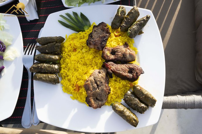 Imagen del bar/restaurante del Hotel Pyramids Sunrise Inn. Foto 3