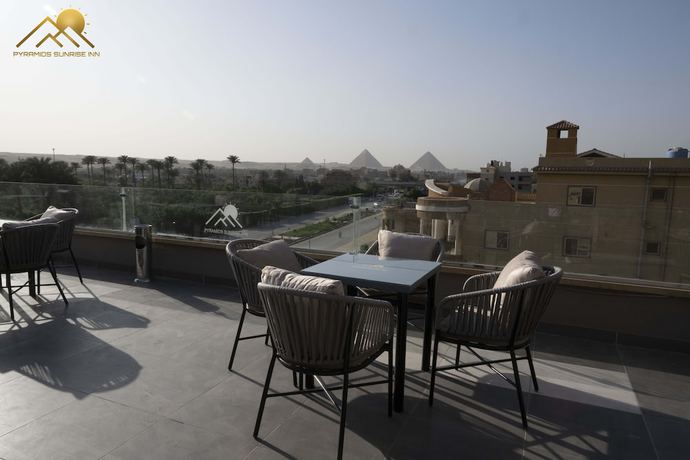 Imagen del bar/restaurante del Hotel Pyramids Sunrise Inn. Foto 17