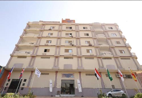 Imagen general del Hotel Pyramids Sunshine View. Foto 9