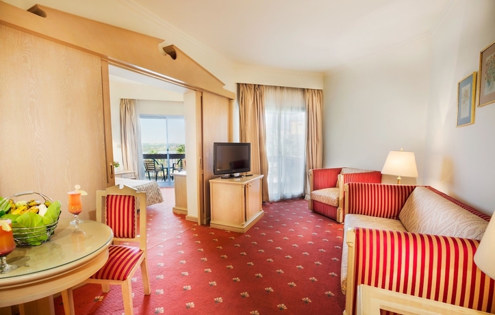 Imagen de la habitación del Hotel Pyramisa Luxor. Foto 7