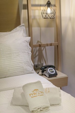 Imagen de la habitación del Hotel Pyrgos Boutique and Suites. Foto 4