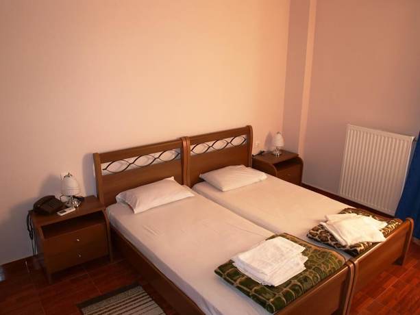 Imagen de la habitación del Hotel Pyrgos. Foto 12