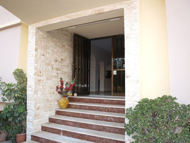 Imagen general del Hotel Pyrgos, Korakies. Foto 2